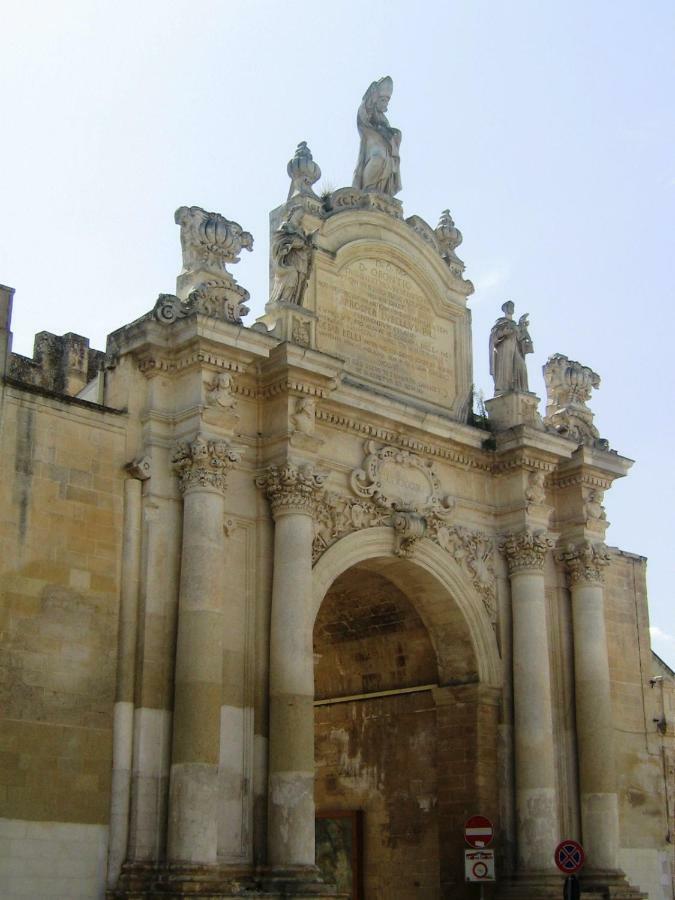 Suite Dei Baroni Lecce Exterior photo