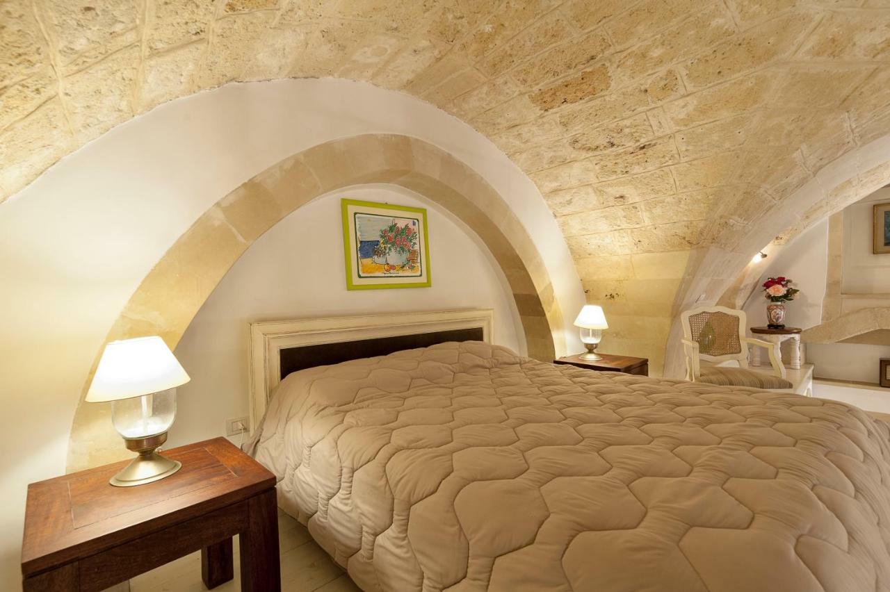 Suite Dei Baroni Lecce Exterior photo